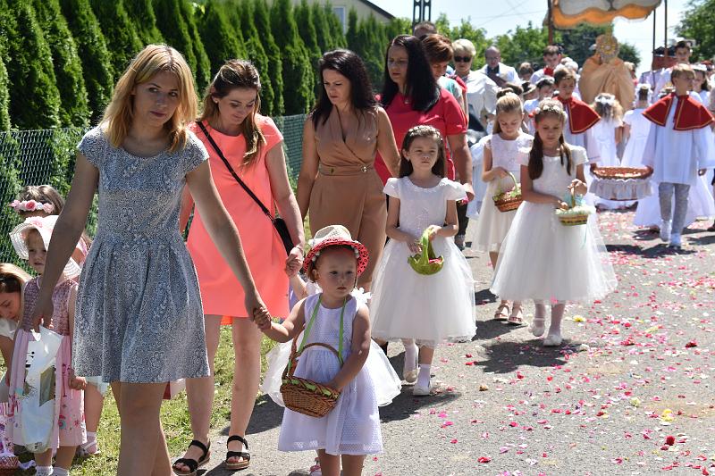 82